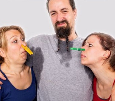 腋臭的症状有哪些表现